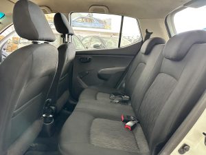 HYUNDAI i10 1.1 GL 5 PTS 2012