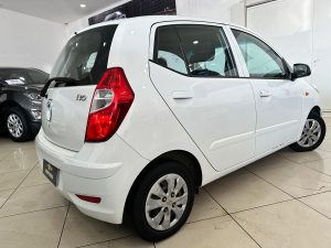 HYUNDAI i10 1.1 GL 5 PTS 2012