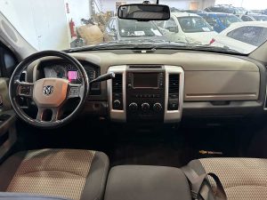 DODGE RAM SLT HEAVY DUTY 2500 CREW CAB 5.7L DC 4X4 AT 2012