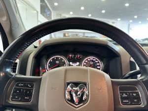 DODGE RAM SLT HEAVY DUTY 2500 CREW CAB 5.7L DC 4X4 AT 2012