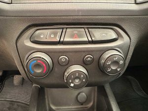 CHEVROLET JOY 1.0 FULL 5PTS 2021