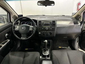 NISSAN TIIDA HB EXTRA FULL 1.8 AT 2011