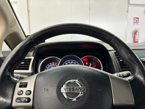 NISSAN TIIDA HB EXTRA FULL 1.8 AT 2011