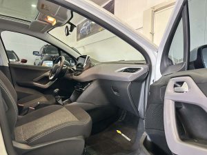 PEUGEOT 208 ALLURE 1.2 FULL 2020