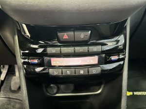 PEUGEOT 208 ALLURE 1.2 FULL 2020
