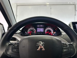 PEUGEOT 208 ALLURE 1.2 FULL 2020