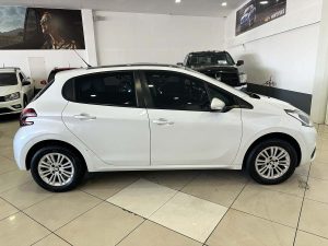 PEUGEOT 208 ALLURE 1.2 FULL 2020