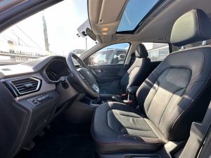 FAW R7 LUXURY 1.6 FULL 5PTS MT 2018