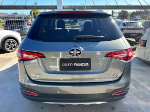FAW R7 LUXURY 1.6 FULL 5PTS MT 2018