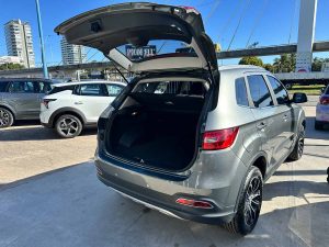 FAW R7 LUXURY 1.6 FULL 5PTS MT 2018