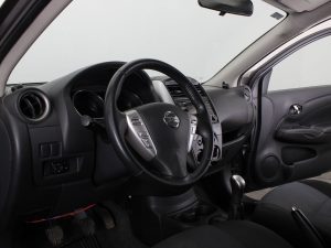 NISSAN VERSA EXTRA FULL 1.6 MT 2019