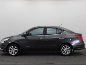 NISSAN VERSA EXTRA FULL 1.6 MT 2019