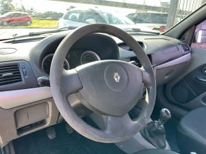 RENAULT SYMBOL EXPRESSION SEDAN 4 PTS 1.6 FULL 2010