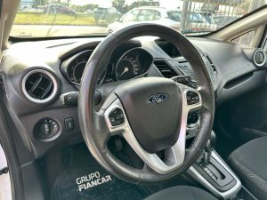 FORD FIESTA SE AT 4PTS FULL 2015