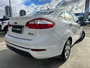 FORD FIESTA SE AT 4PTS FULL 2015