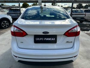 FORD FIESTA SE AT 4PTS FULL 2015