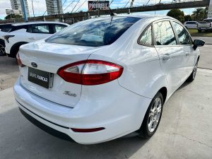 FORD FIESTA SE AT 4PTS FULL 2015