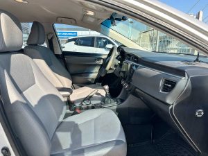 TOYOTA COROLLA 1.8 LX SEDAN 4 PTS MT FULL 2016