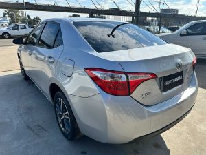 TOYOTA COROLLA 1.8 LX SEDAN 4 PTS MT FULL 2016