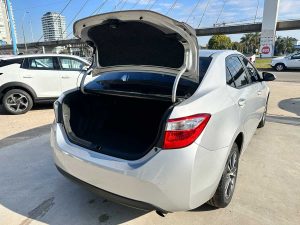TOYOTA COROLLA 1.8 LX SEDAN 4 PTS MT FULL 2016