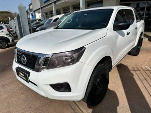 NISSAN NP300 FRONTIER 4X2 2.5 NAFTA FULL2019