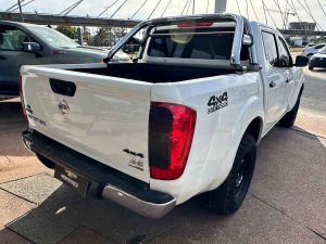 NISSAN NP300 FRONTIER 4X2 2.5 NAFTA FULL2019
