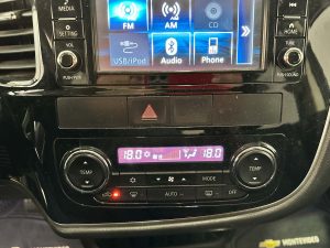 MITSUBISHI OUTLANDER 4X4 3.0 V6 AT 7 PASAJEROS 2018