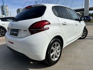 PEUGEOT 208 ACT 12E 5P LIKE FULL 2016