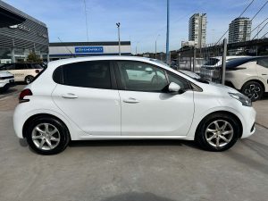 PEUGEOT 208 ACT 12E 5P LIKE FULL 2016
