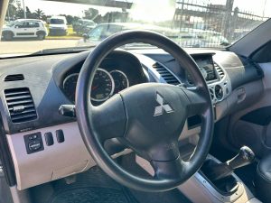MITSUBISHI L200 TRITON 2.4 OUTDOOR DC 2017