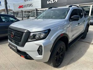 NISSAN FRONTIER PRO 4X4 DC NAFTA 2024