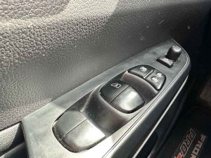 NISSAN FRONTIER PRO 4X4 DC NAFTA 2024