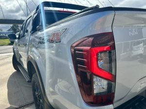 NISSAN FRONTIER PRO 4X4 DC NAFTA 2024