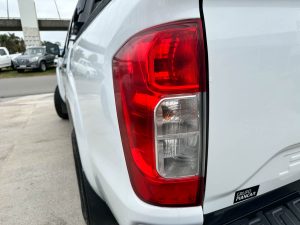 NISSAN FRONTIER MT6 4X2 DC 2.5 DIESEL FULL 2023