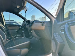 RENAULT DUSTER PRIVILEGE 2.0 MT 4X4 EXTRA FULL 2017