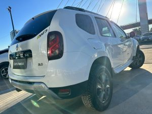 RENAULT DUSTER PRIVILEGE 2.0 MT 4X4 EXTRA FULL 2017