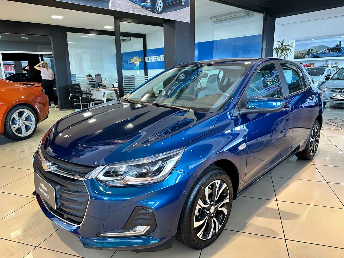 CHEVROLET ONIX PREMIER AT 1.0Turbo CH.MONTEVIDEO 2025 0KM
