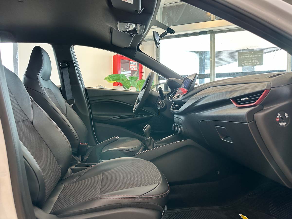 CHEVROLET ONIX RS 1.0 TURBO CH.MONTEVIDEO 2025 0KM