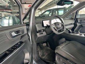 JAC RF8 PHEV AT 7 PLAZAS AUTONOMIA DE 1150KM HIBRIDA 0KM