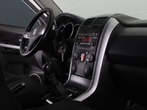 SUZUKI GRAND VITARA 2.4 MT JLX 4X2 2009