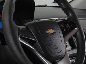 CHEVROLET ONIX LT 1.0 MT 2018