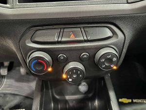 CHEVROLET ONIX JOY 1.0 FULL 2018