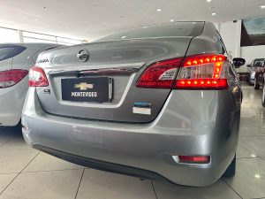 NISSAN SENTRA EXCLUSIVE 1.8 CVT EXTRA FULL 2015