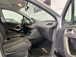 PEUGEOT 208 ALLURE 1.6 VTI MT FULL 2019