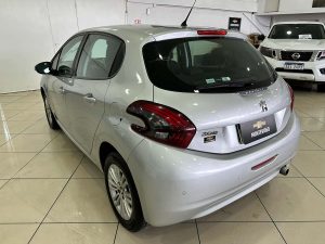 PEUGEOT 208 ALLURE 1.6 VTI MT FULL 2019