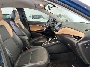CHEVROLET ONIX PLUS 1.0TURBO AT PREMIER 2020