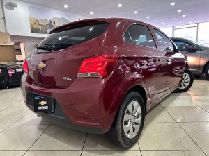 CHEVROLET ONIX LT 1.0 FULL 5 PUERTAS2018