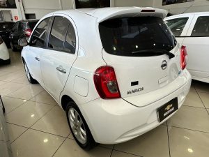 NISSAN MARCH ADVANCE 1.6 EXTRA FULL MT 2015