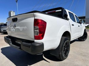 NISSAN NP300 FRONTIER DC 2.5 FULL 2023