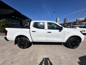 NISSAN NP300 FRONTIER DC 2.5 FULL 2023